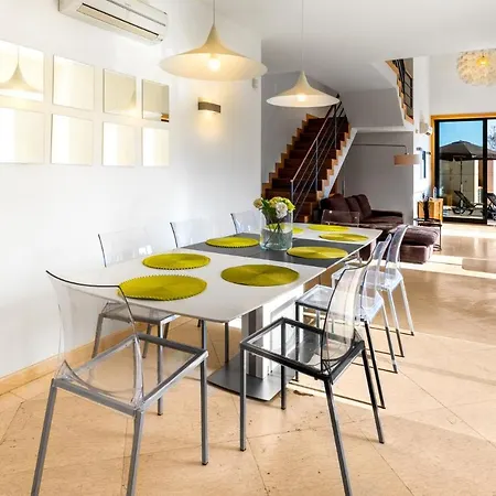 Linda Oura 4br 10 New For Rent! Feriehus