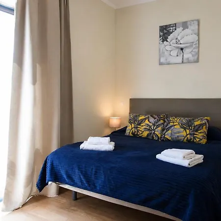 Linda Oura 4br 10 New For Rent! Prázdninový dům