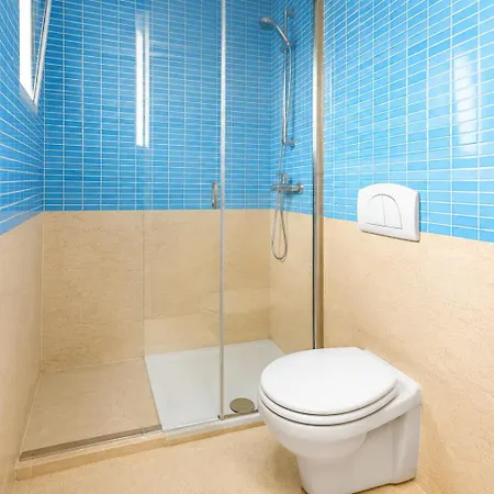 Prázdninový dům Linda Oura 4br 10 New For Rent!