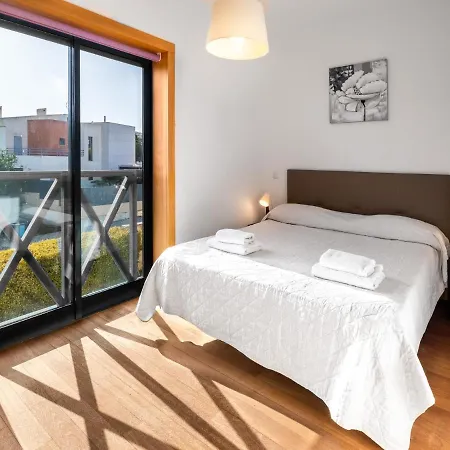 Linda Oura 4br 10 New For Rent! Hébergement de vacances Albufeira
