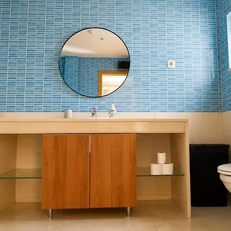 Linda Oura 4br 10 New For Rent! 別荘 *